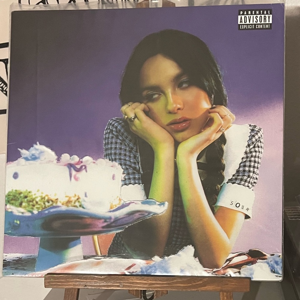 Olivia Rodrigo- SOUR ( Target Exclusive Blue Vinyl!)